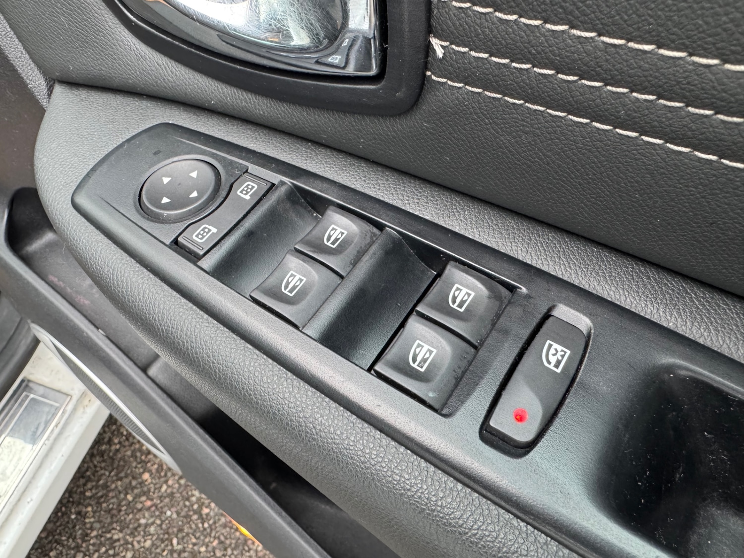 Used Renault Scenic 2011 for sale - 77053138: Photo 16