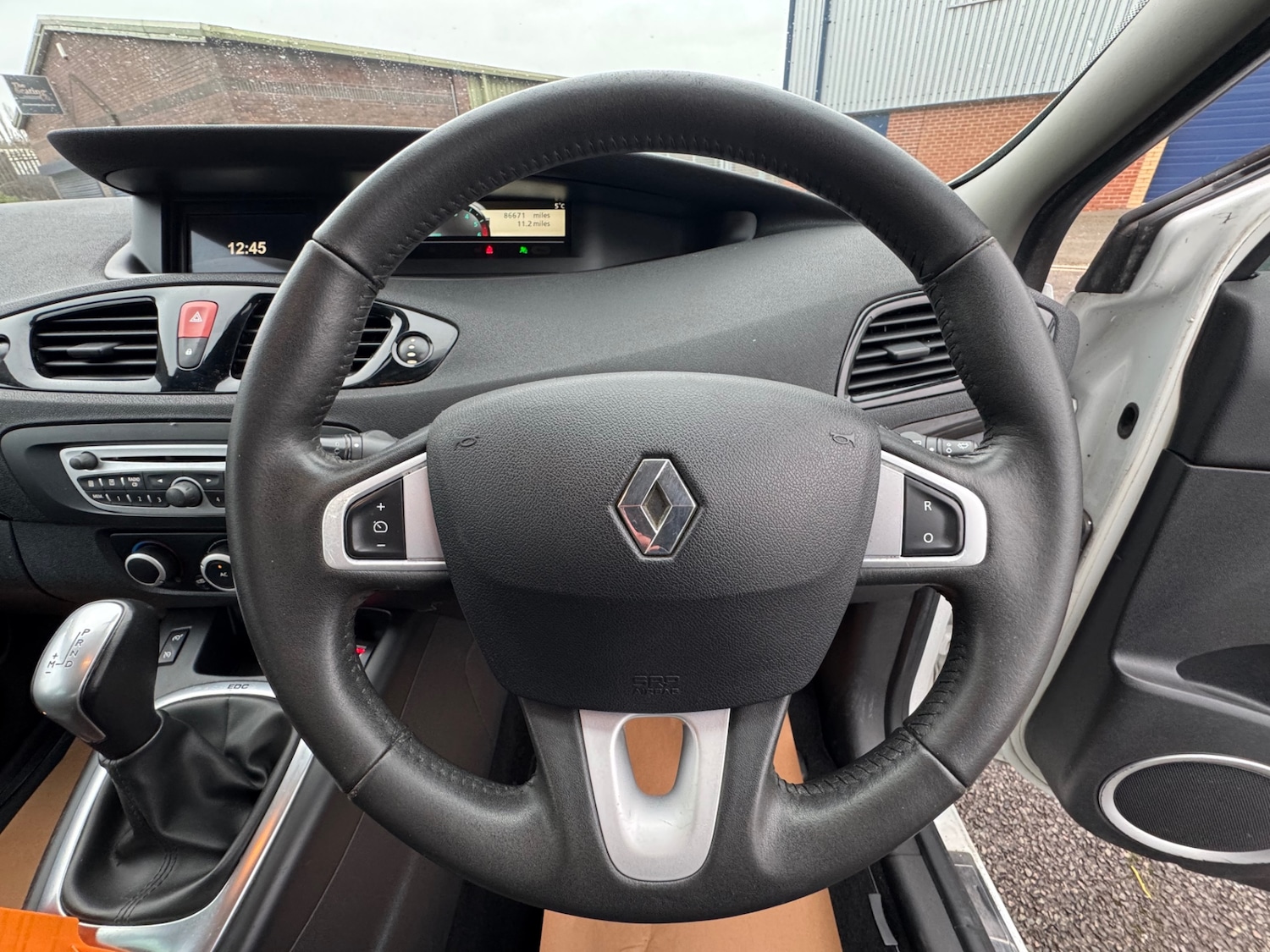 Used Renault Scenic 2011 for sale - 77053138: Photo 19