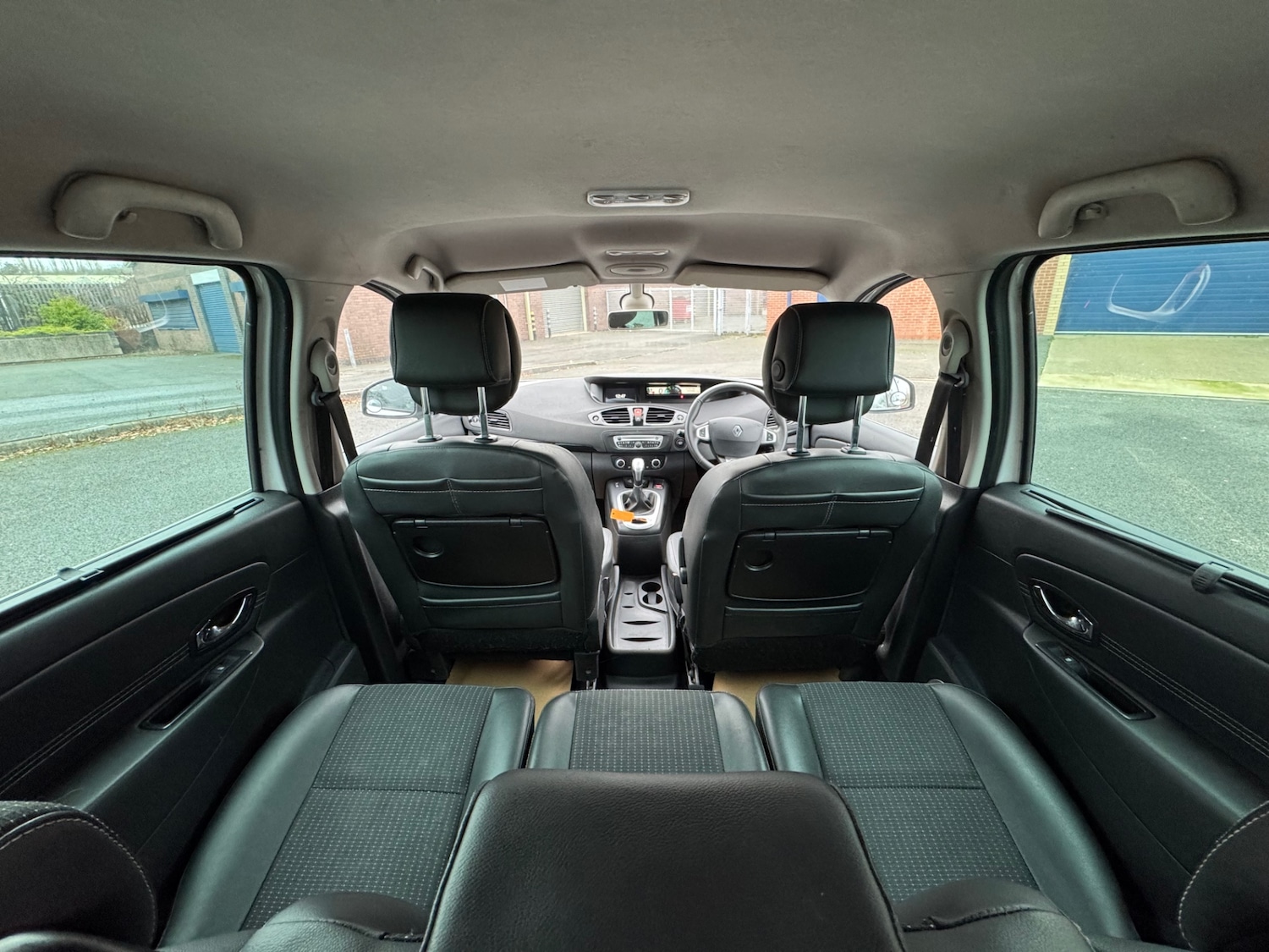 Used Renault Scenic 2011 for sale - 77053138: Photo 40