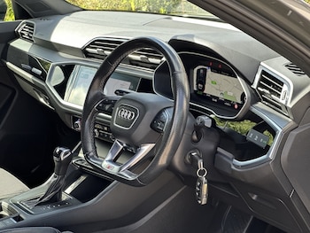 Used Audi Q3 2022 for sale - 78938222: Photo