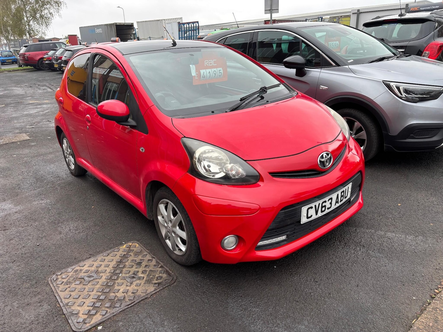 Used Toyota AYGO 2013 for sale - 76512332: Photo 1