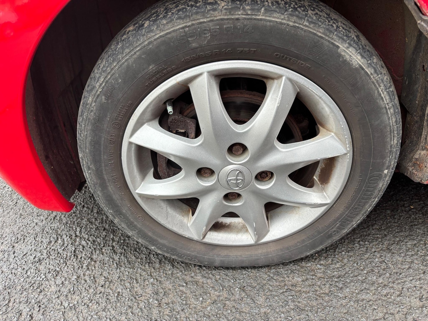 Used Toyota AYGO 2013 for sale - 76512332: Photo 9