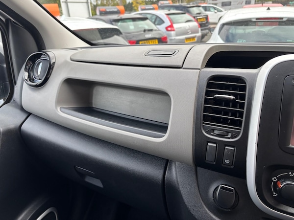 Used Renault Trafic 2015 for sale - 76213908: Photo 16