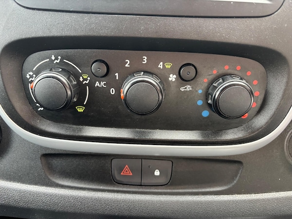 Used Renault Trafic 2015 for sale - 76213908: Photo 21