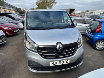 Used Renault Trafic 2015 for sale - 76213908: Photo 2