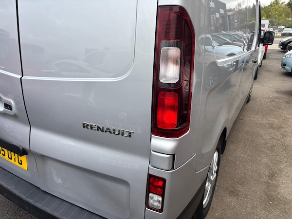 Used Renault Trafic 2015 for sale - 76213908: Photo 34