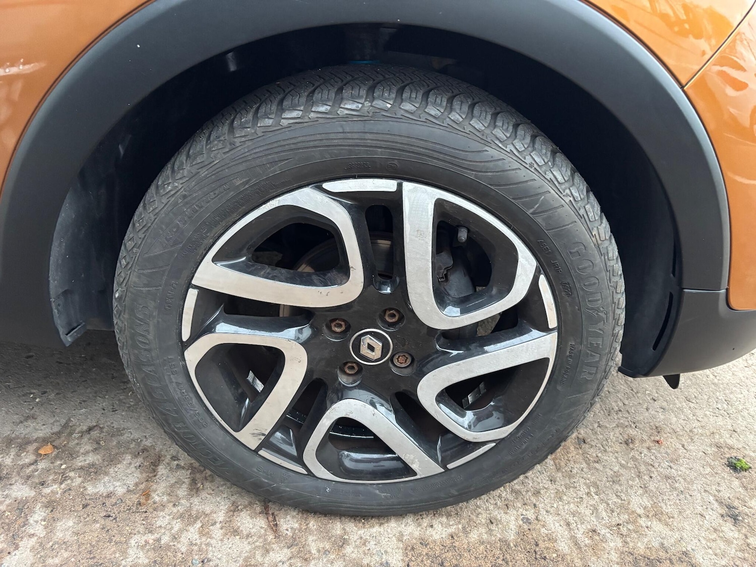 Used Renault Captur 2018 for sale - 76424444: Photo 6