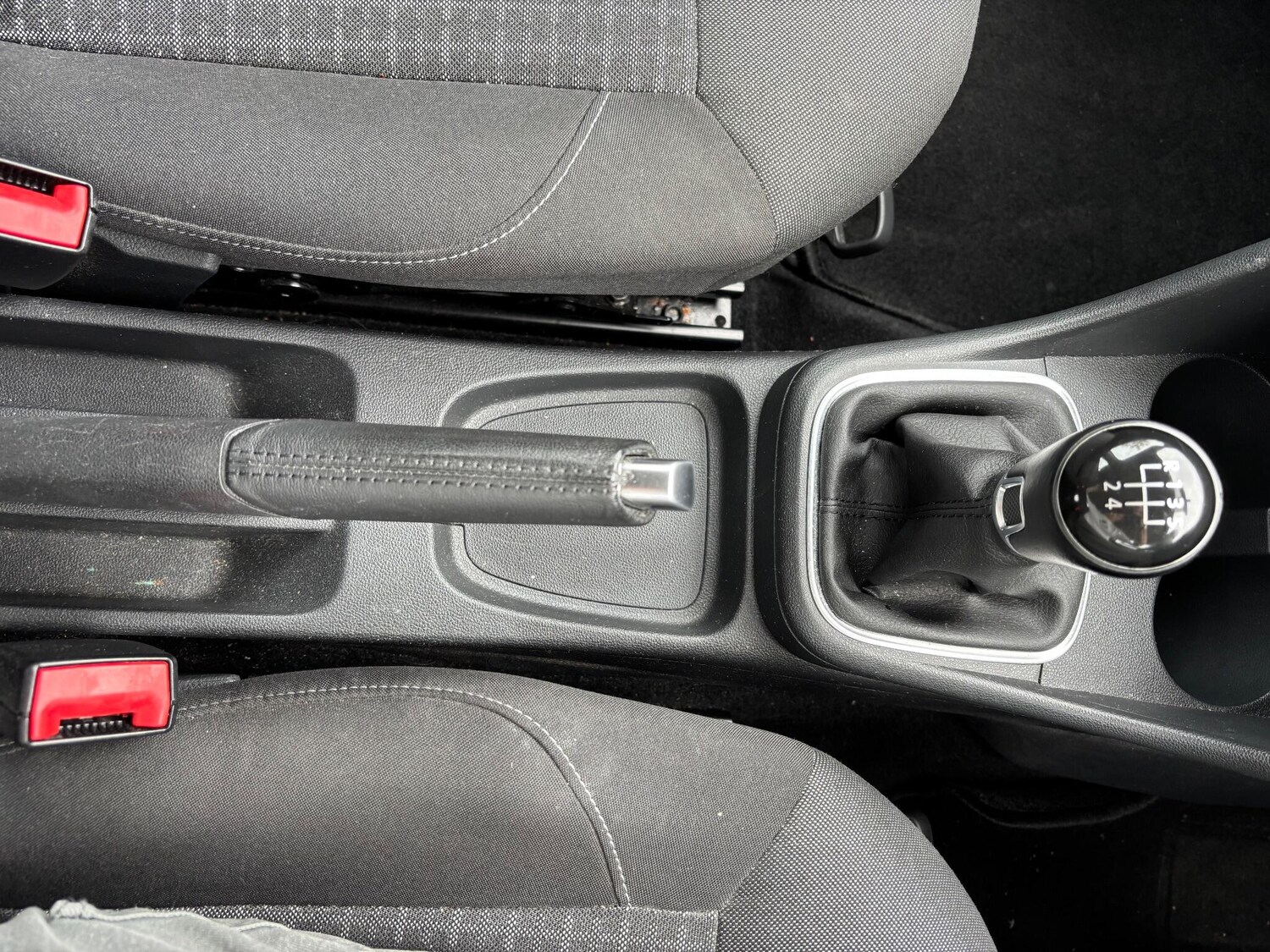 Used Volkswagen Polo 2015 for sale - 76371463: Photo 22