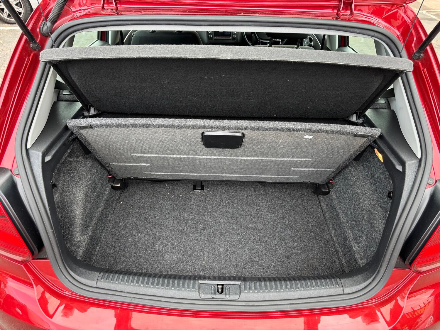 Used Volkswagen Polo 2015 for sale - 76371463: Photo 27