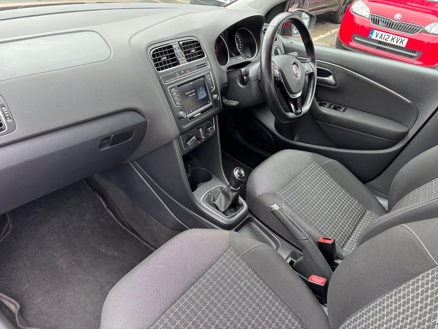 Used Volkswagen Polo 2015 for sale - 76371463: Photo 30