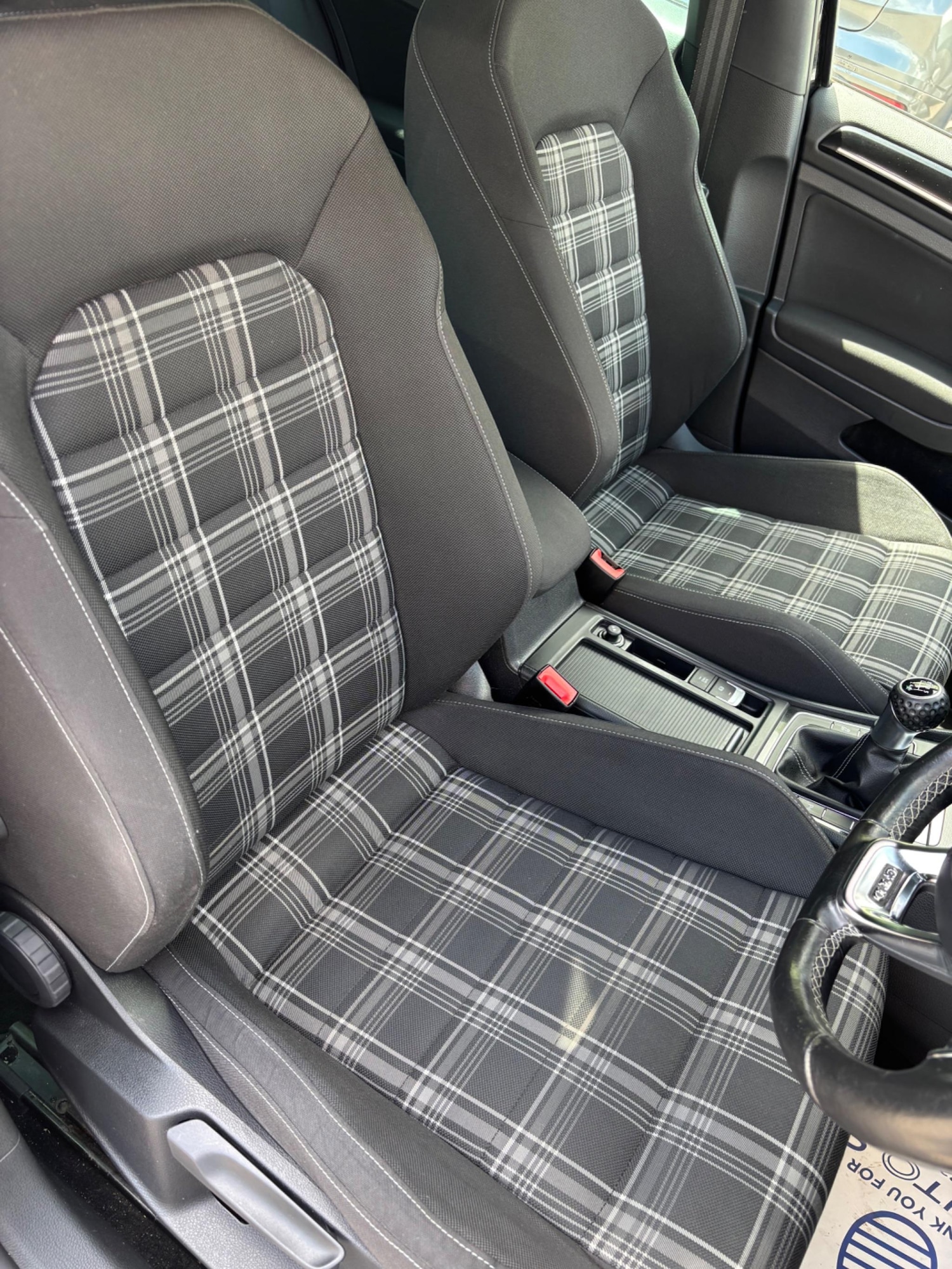Used Volkswagen Golf 2014 for sale - 76349296: Photo 23
