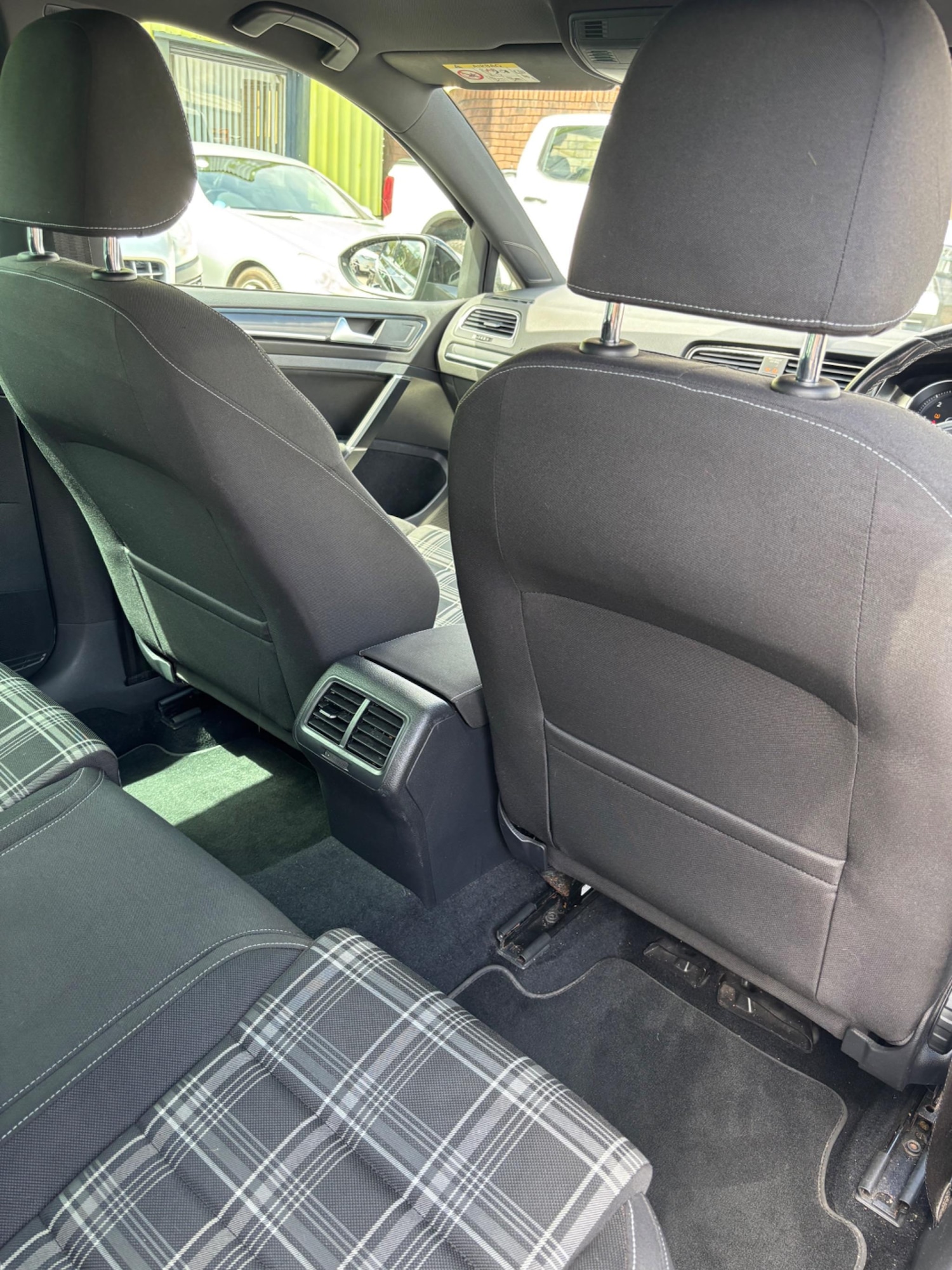 Used Volkswagen Golf 2014 for sale - 76349296: Photo 26