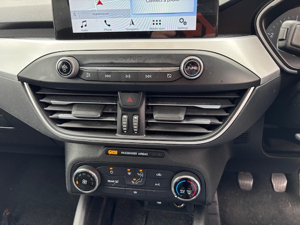 Used Ford Focus 2019 for sale - 75646705: Photo 19