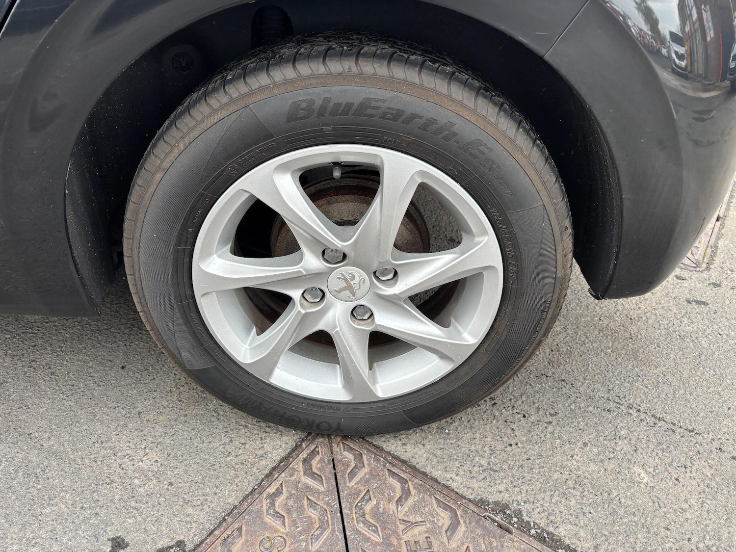 Used Peugeot 208 2012 for sale - 76499360: Photo 11