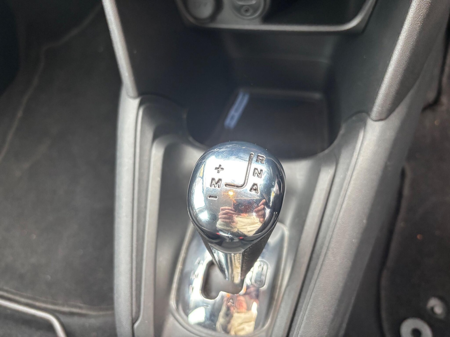 Used Peugeot 208 2012 for sale - 76499360: Photo 19