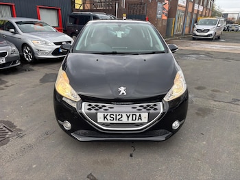 Used Peugeot 208 2012 for sale - 76499360: Photo