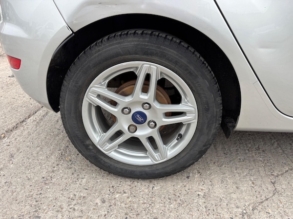 Used Ford Fiesta 2013 for sale - 75658375: Photo 10