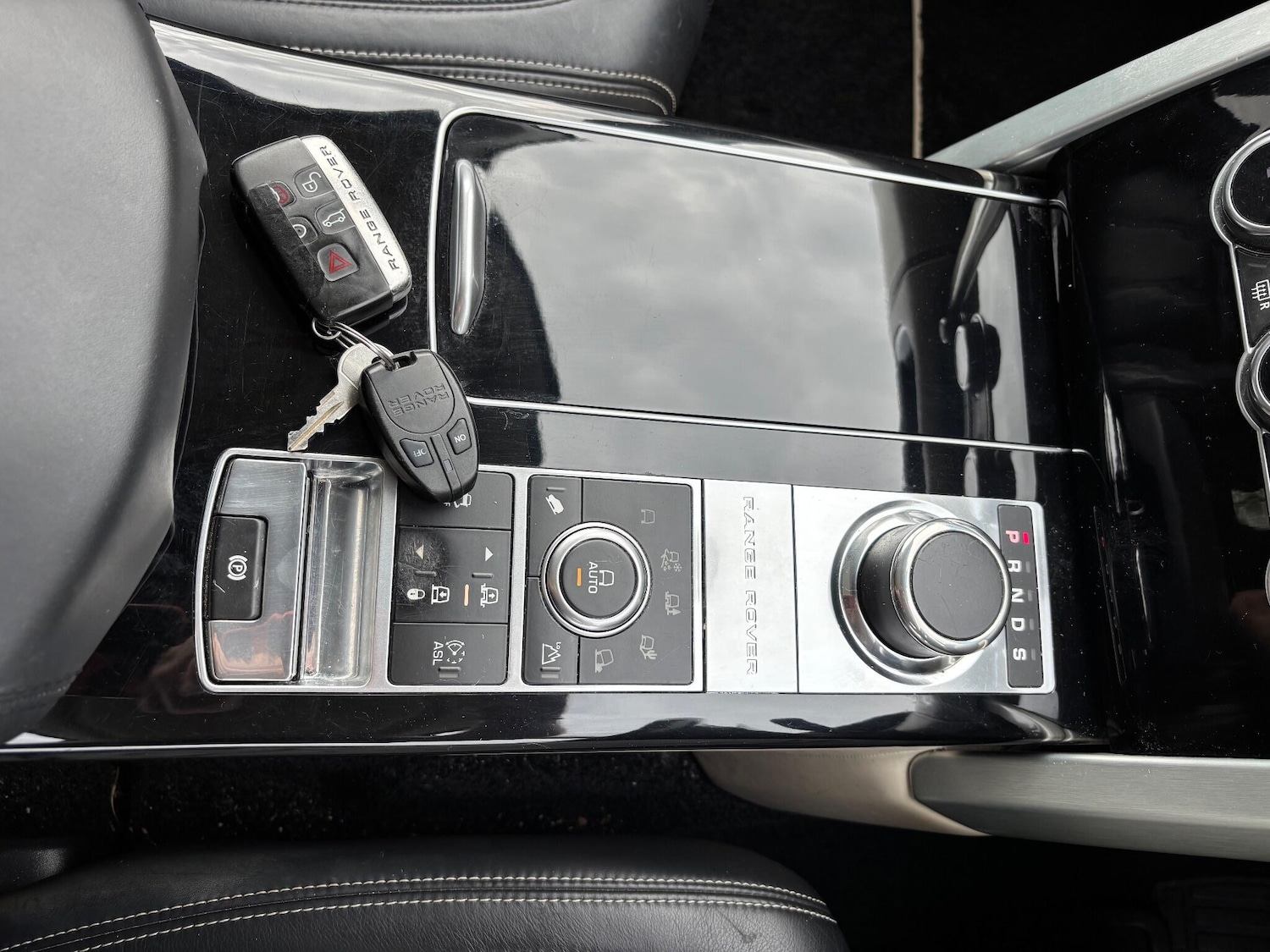 Used Land Rover Range Rover 2014 for sale - 76377853: Photo 28