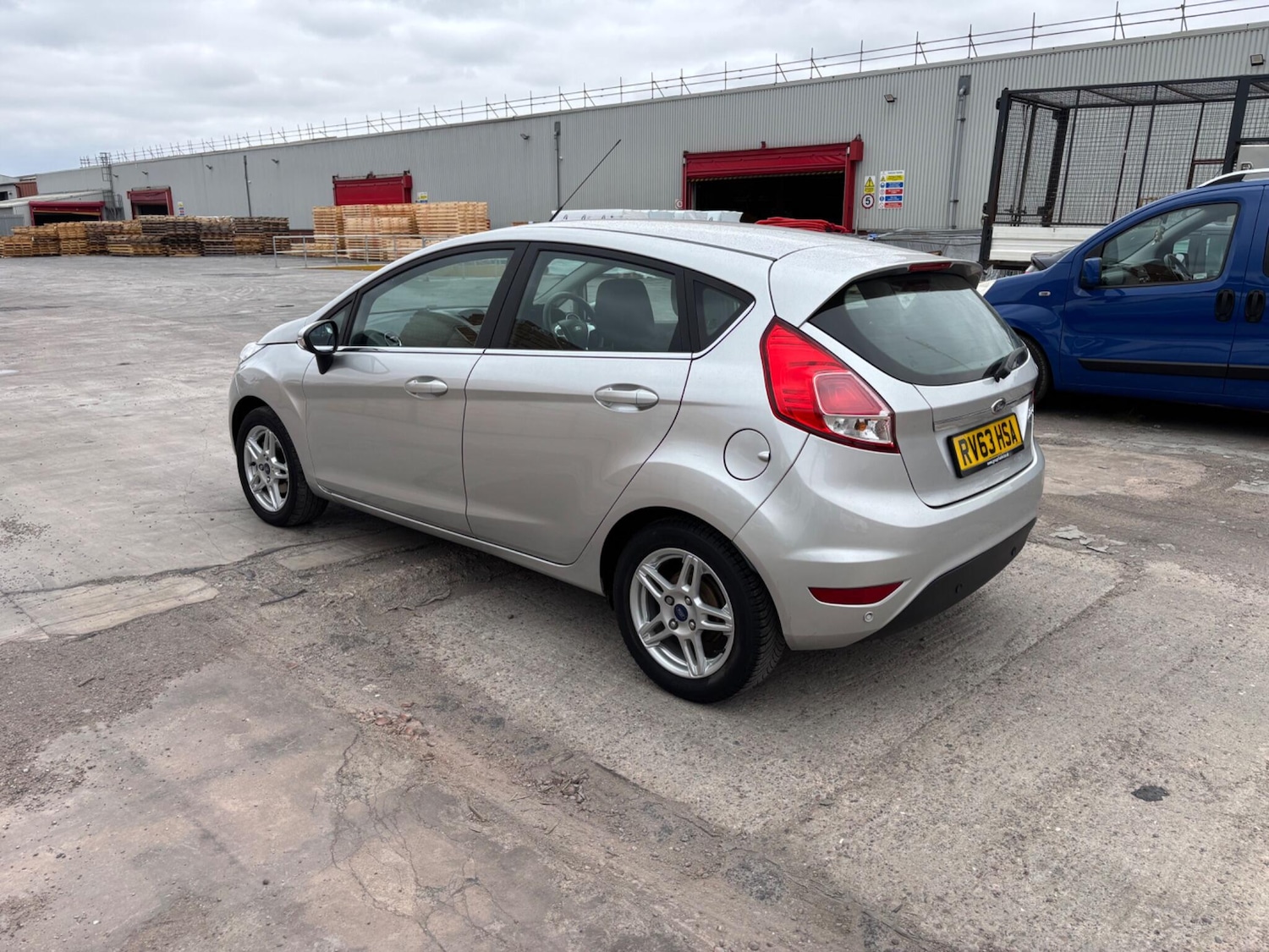 Used Ford Fiesta for sale - 76539182: Photo 5