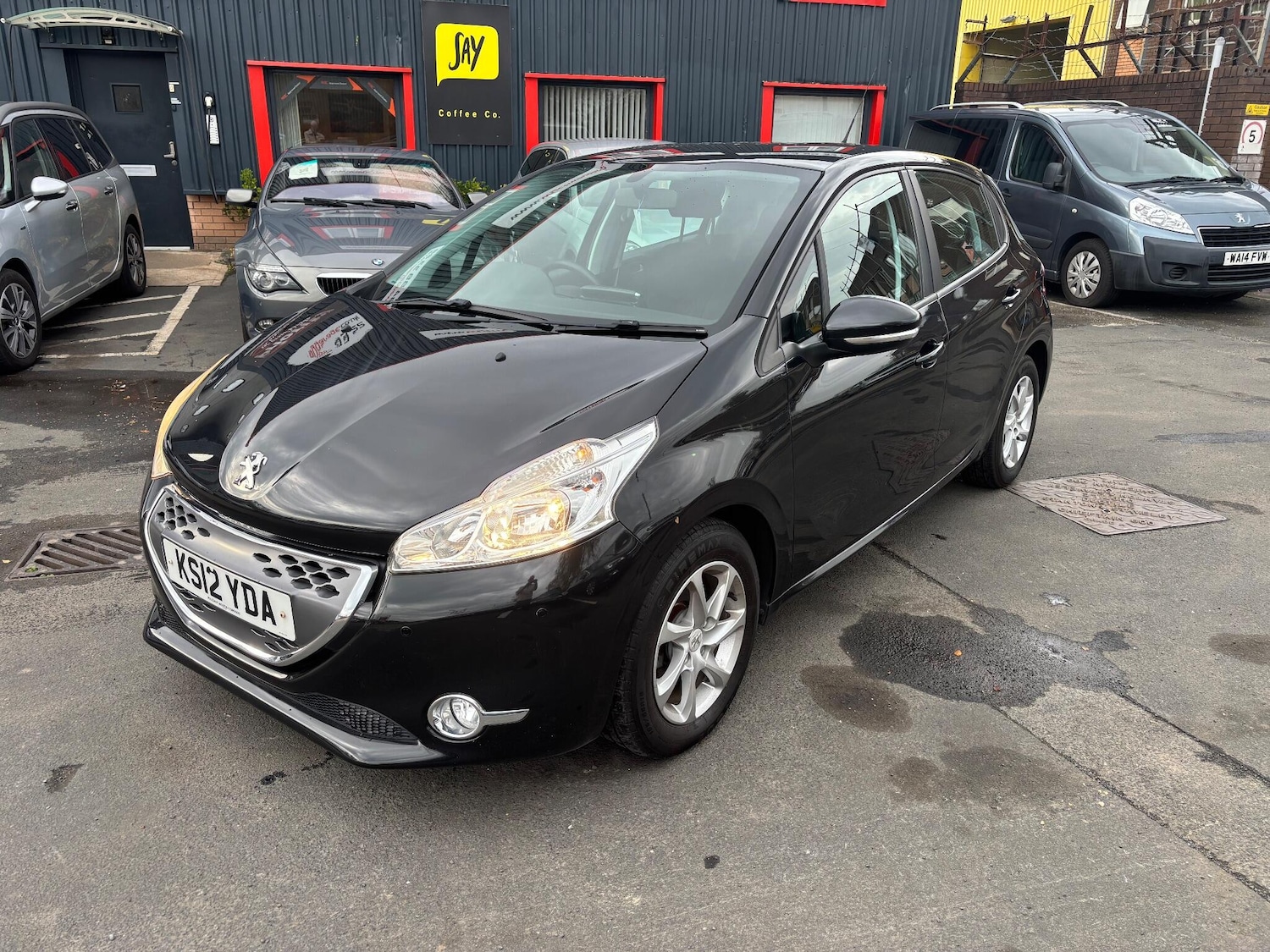 Used Peugeot 308 2014 for sale - 76485989: Photo 3