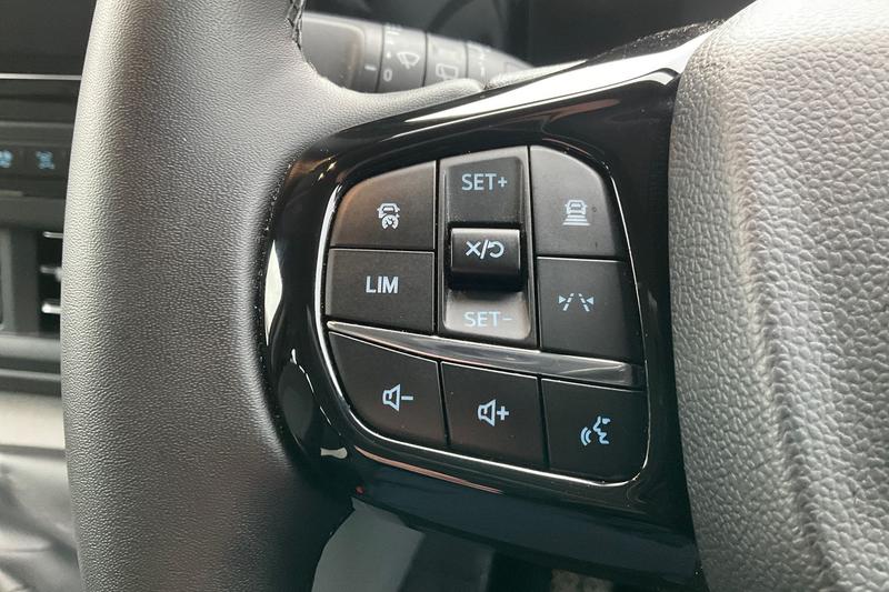 Used Ford Tourneo Custom 2024 for sale - 76557386: Photo 17