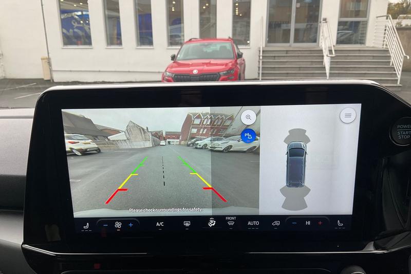 Used Ford Tourneo Custom 2024 for sale - 76557386: Photo 8