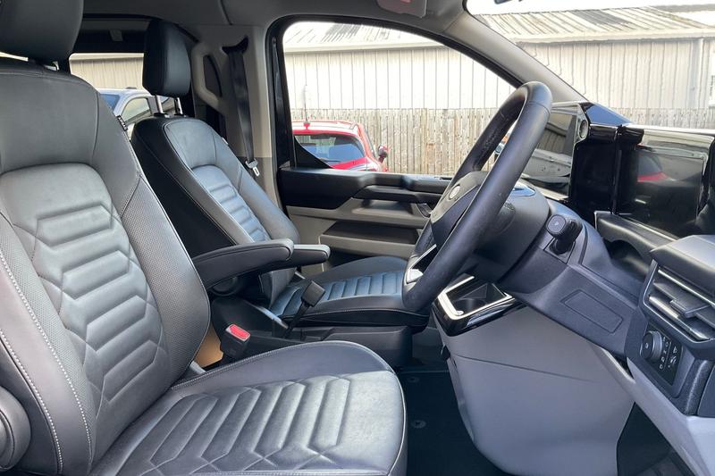 Used Ford Tourneo Custom 2025 for sale - 78048969: Photo 24