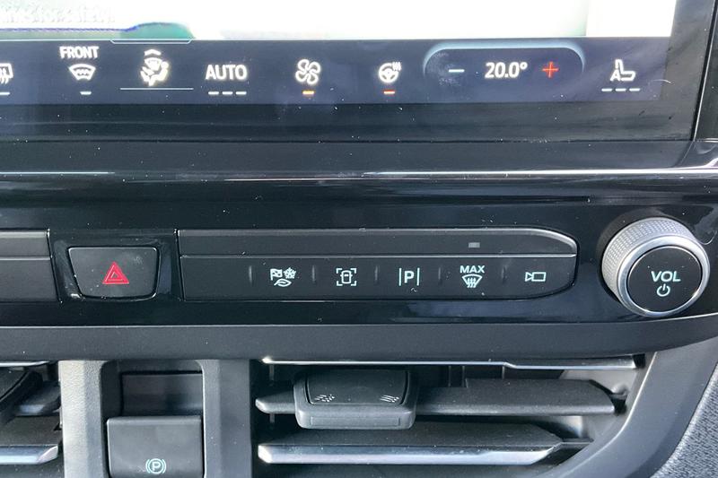 Used Ford Tourneo Custom 2025 for sale - 78048969: Photo 29