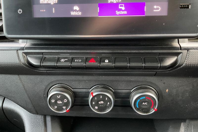 Used Renault Kangoo 2023 for sale - 76382083: Photo 18