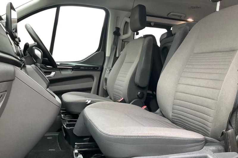 Used Ford Tourneo Custom 2022 for sale - 76433939: Photo 10
