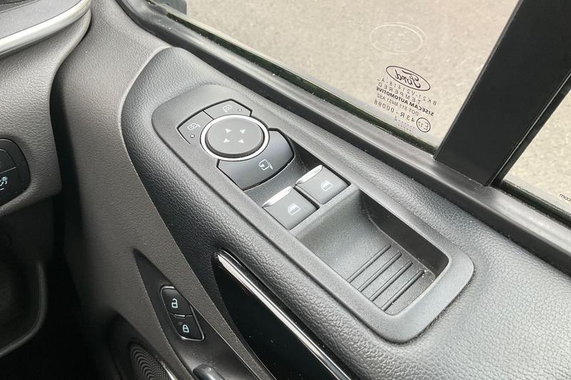 Used Ford Tourneo Custom 2022 for sale - 76433939: Photo 8