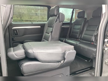 Used Vauxhall Vivaro Life 2023 for sale - 77427214: Photo