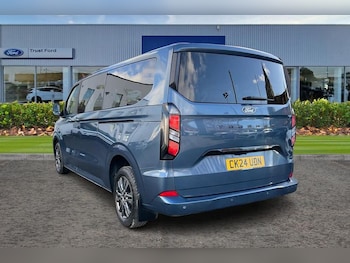 Used Ford Tourneo Custom 2024 for sale - 78109453: Photo