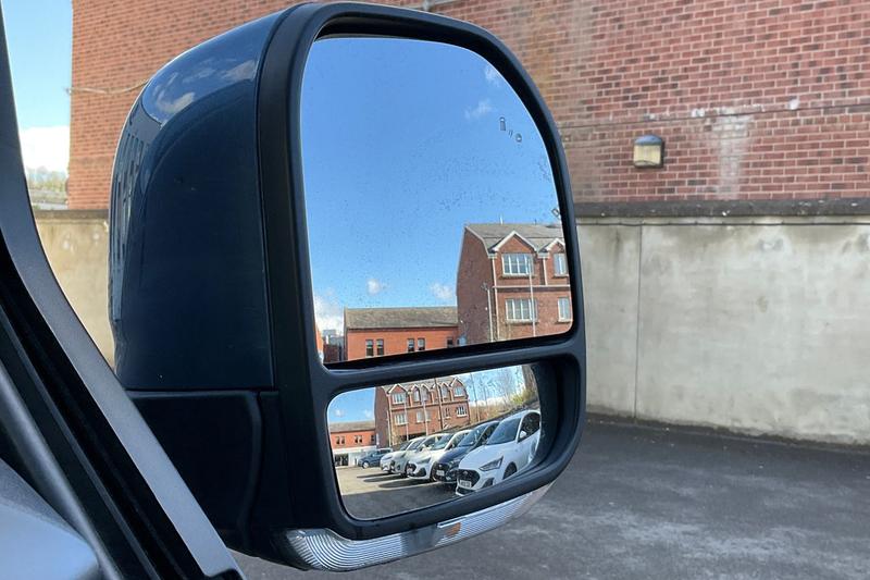 Used Ford Tourneo Custom 2024 for sale - 78109453: Photo 33