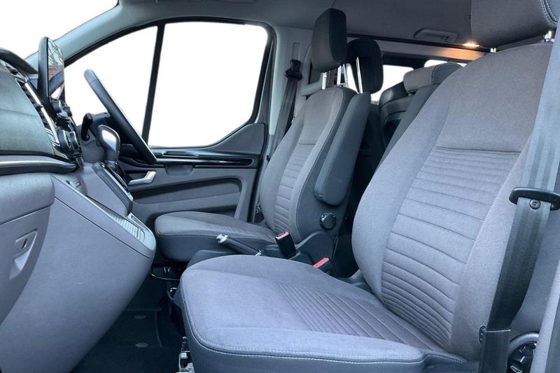 Used Ford Tourneo Custom 2022 for sale - 76819179: Photo 10