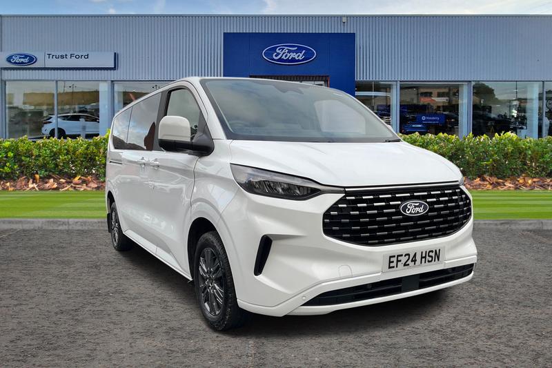 Used Ford Tourneo Custom 2024 for sale - 76819188: Photo 1