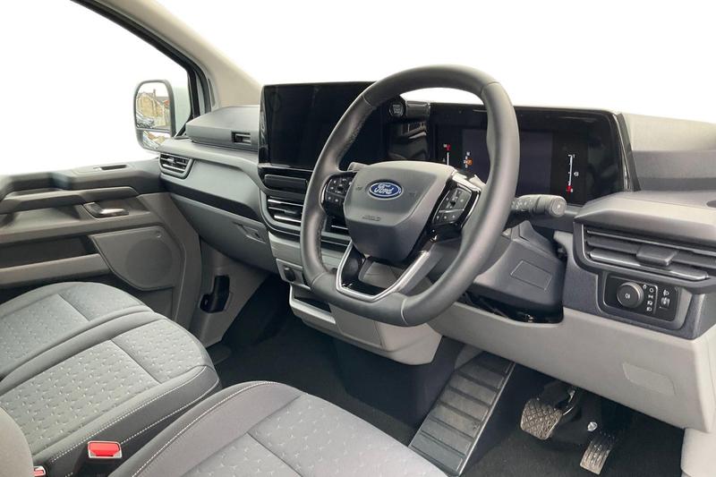 Used Ford Tourneo Custom 2024 for sale - 76819188: Photo 14