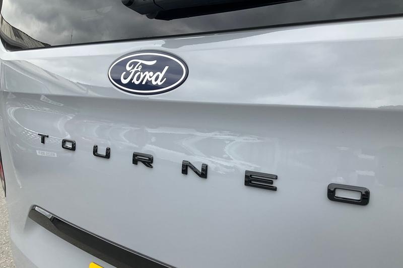 Used Ford Tourneo Custom 2025 for sale - 78206206: Photo 19