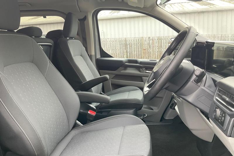 Used Ford Tourneo Custom 2025 for sale - 78206206: Photo 24