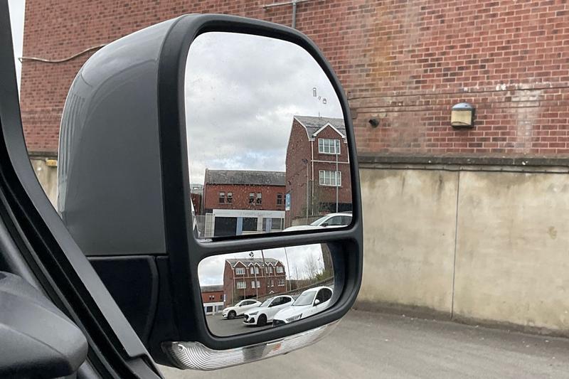 Used Ford Tourneo Custom 2025 for sale - 78206206: Photo 31