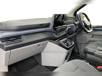 Used Ford Tourneo Custom 2025 for sale - 79479686: Photo