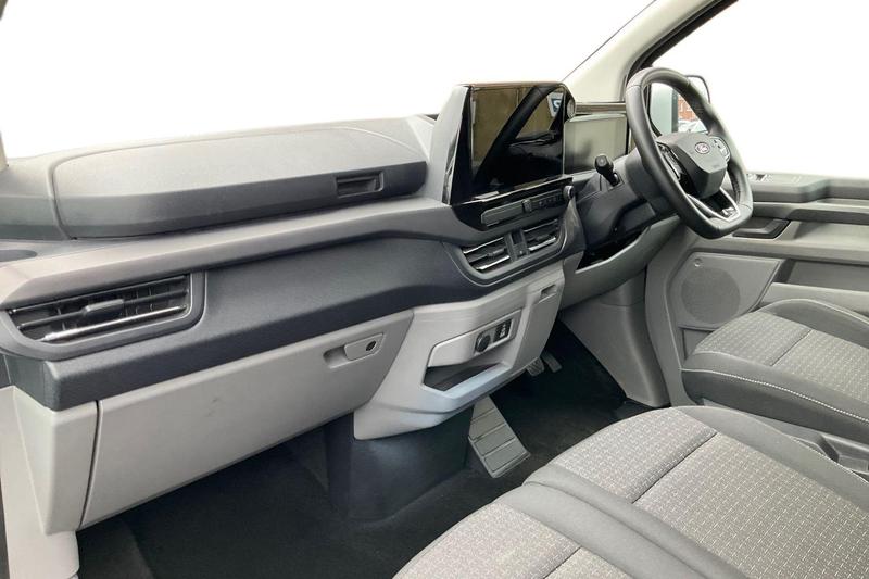 Used Ford Tourneo Custom 2024 for sale - 77672583: Photo 3