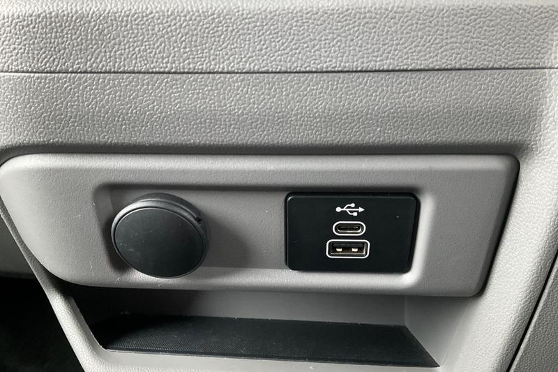 Used Ford Tourneo Custom 2024 for sale - 77427197: Photo 18