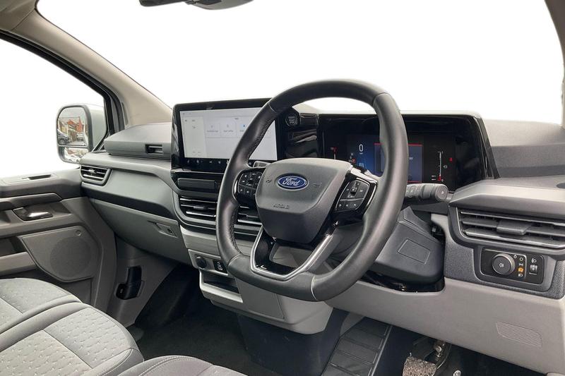 Used Ford Tourneo Custom 2024 for sale - 78042850: Photo 13