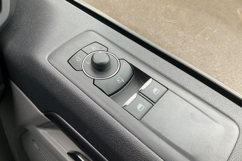 Used Ford Tourneo Custom 2024 for sale - 78042850: Photo 14