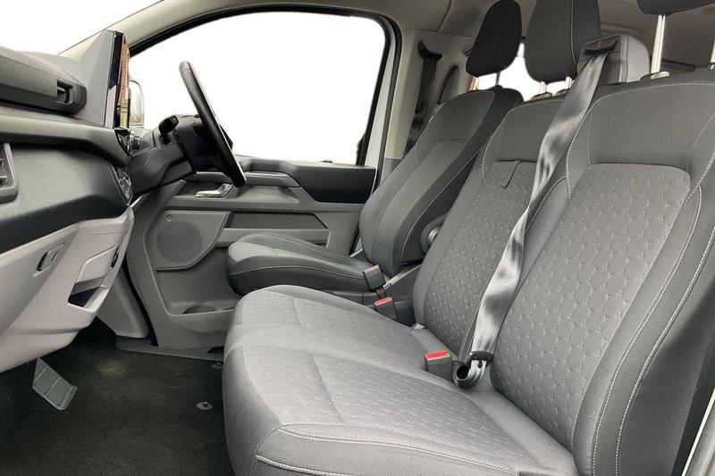 Used Ford Tourneo Custom 2024 for sale - 78042850: Photo 9