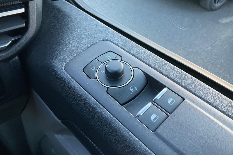 Used Ford Transit Custom 2025 for sale - 77210995: Photo 31