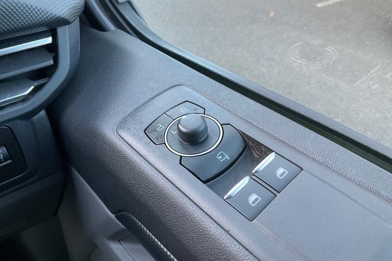 Used Ford Transit Custom 2025 for sale - 77354478: Photo 30