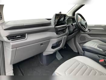 Used Volkswagen Transporter Shuttle 2026 for sale - 79688850: Photo