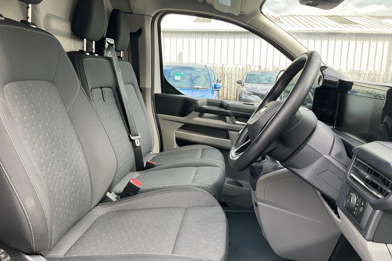 Used Ford Transit Custom 2024 for sale - 76038207: Photo 23